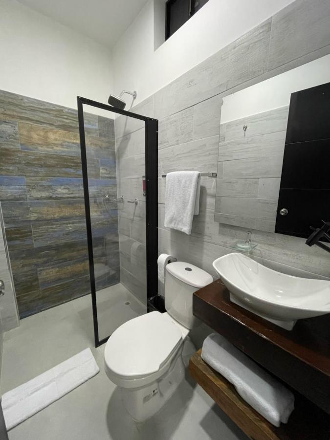 Amazonia Deluxe Calle 13 Leticia Dış mekan fotoğraf