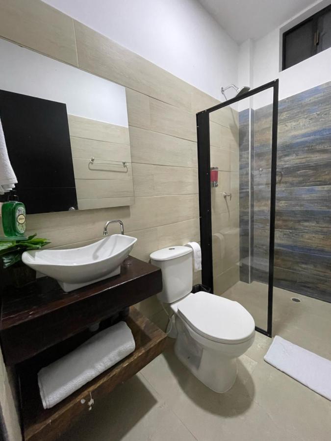 Amazonia Deluxe Calle 13 Leticia Dış mekan fotoğraf